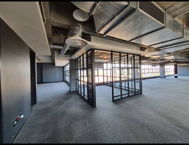 745M² OFFICE FOR SALE IN ROSEBANK